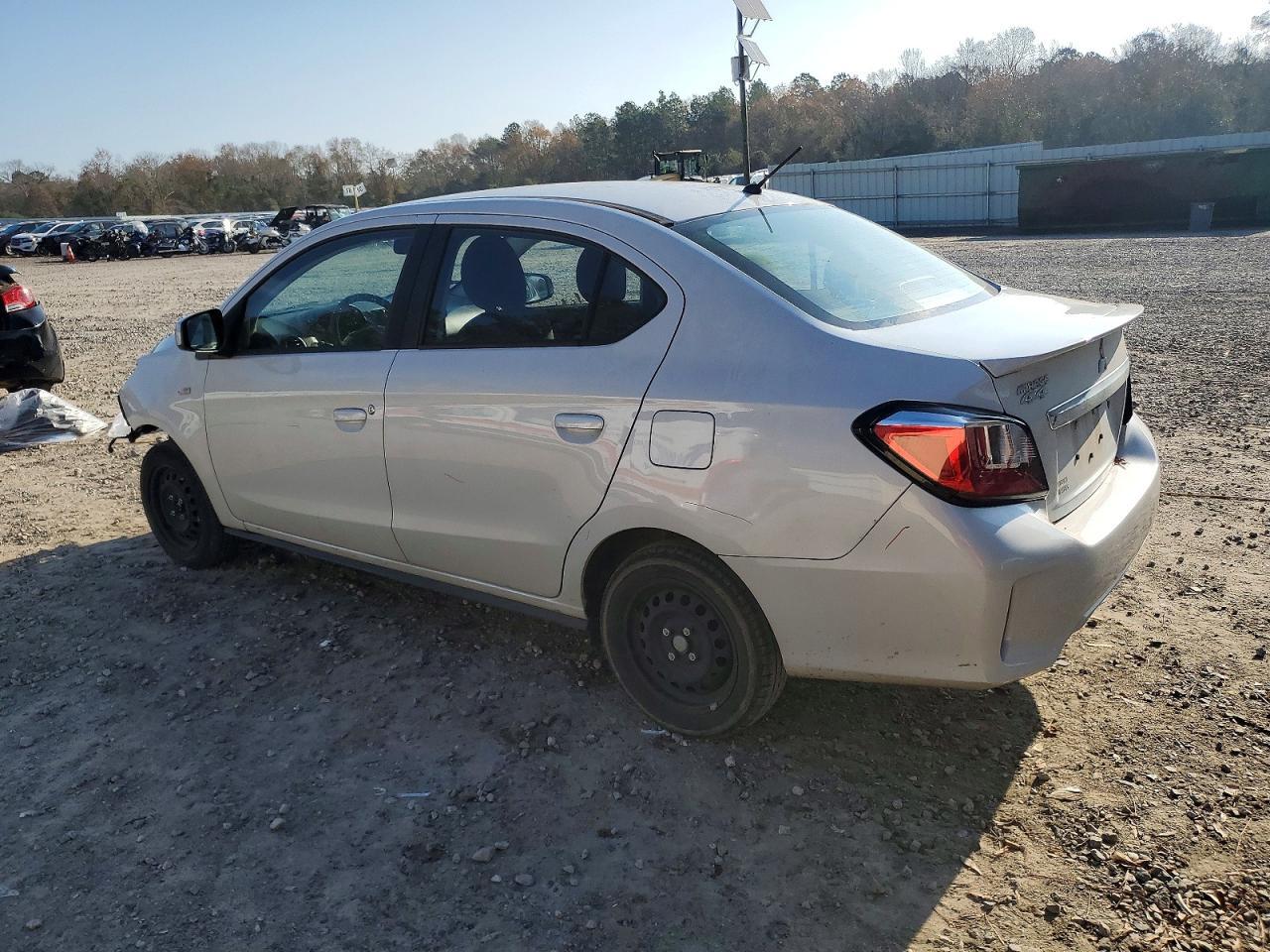 2024 Mitsubishi Mirage G4 Es - Image 2