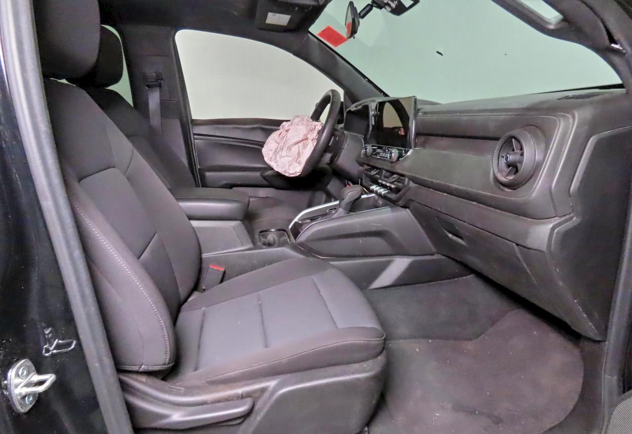 2023 Chevrolet Colorado Trail Boss - Image 5