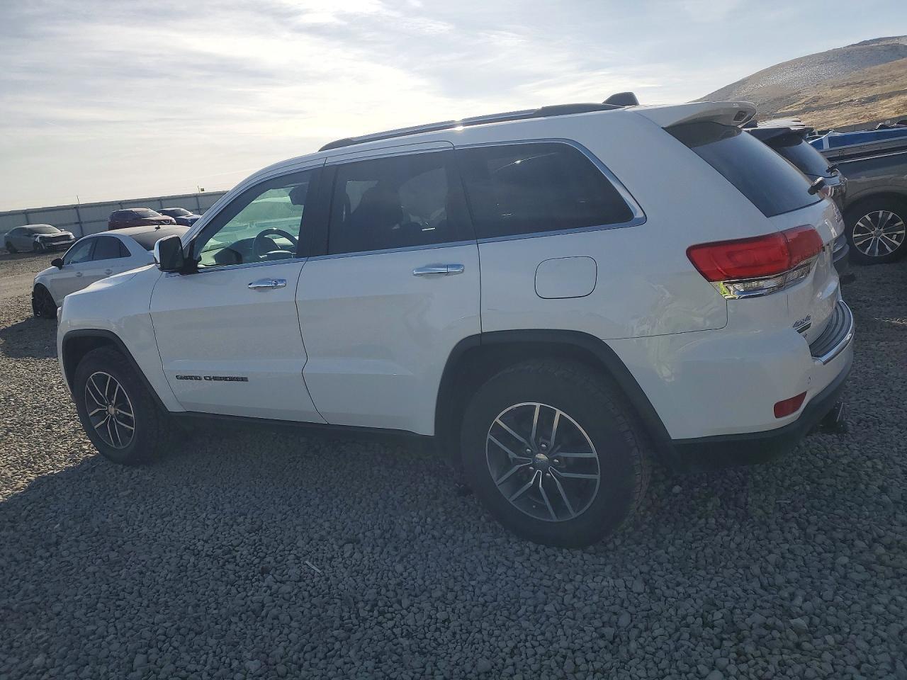 2018 Jeep Grand Cherokee Limited - Image 2