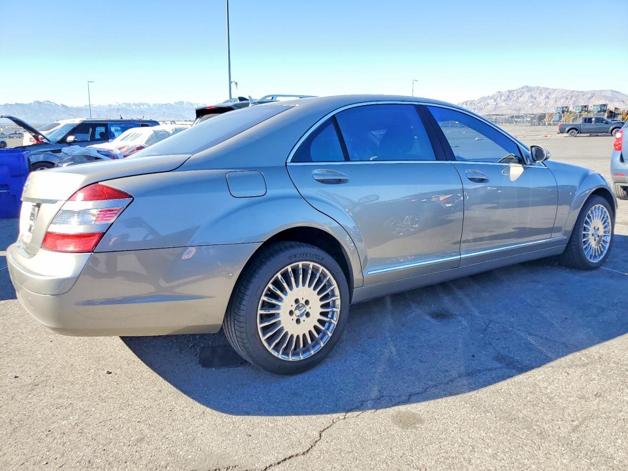 2007 Mercedes-Benz S 550 - Фото 3