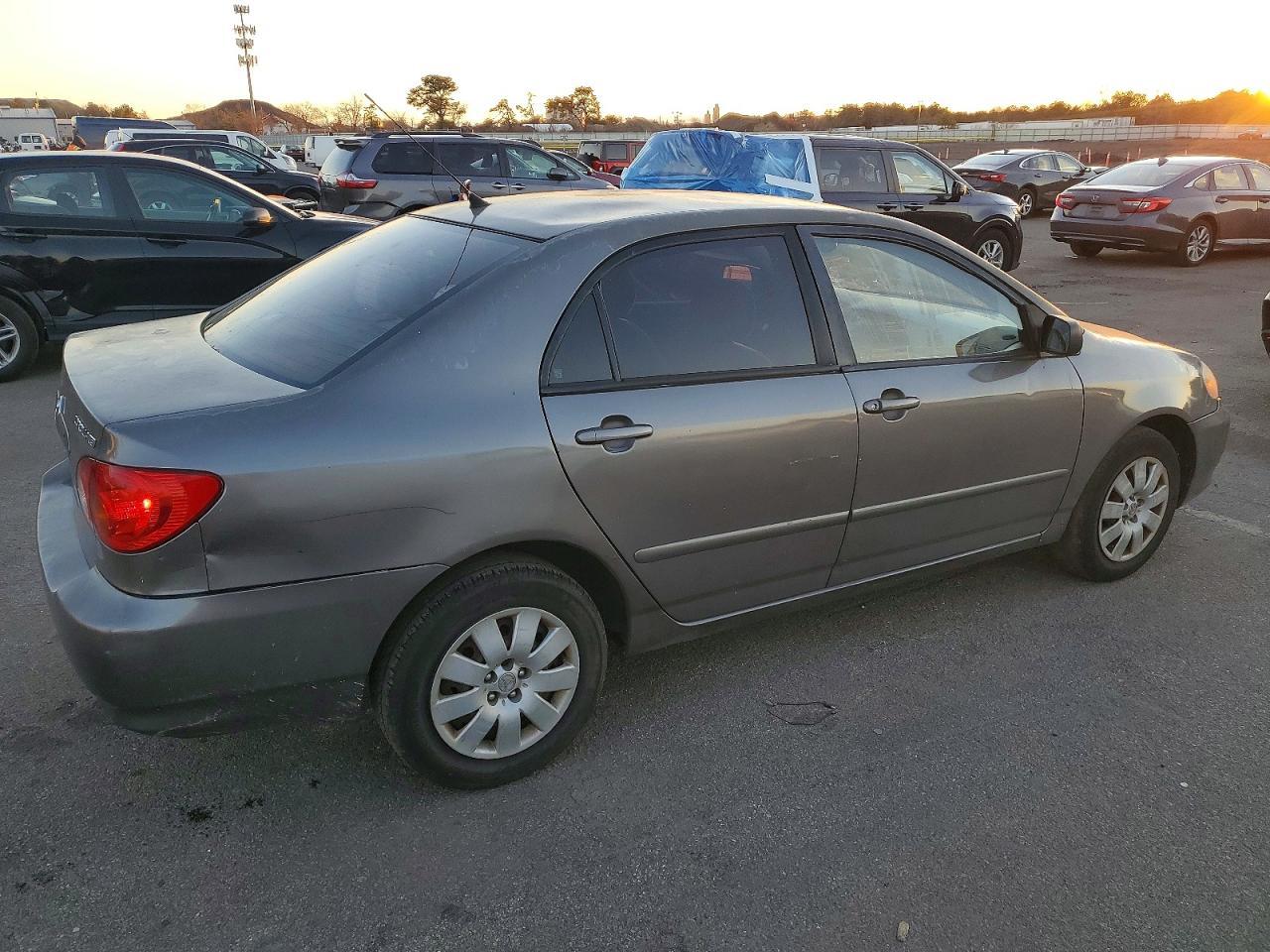 2003 Toyota Corolla Ce - Image 3