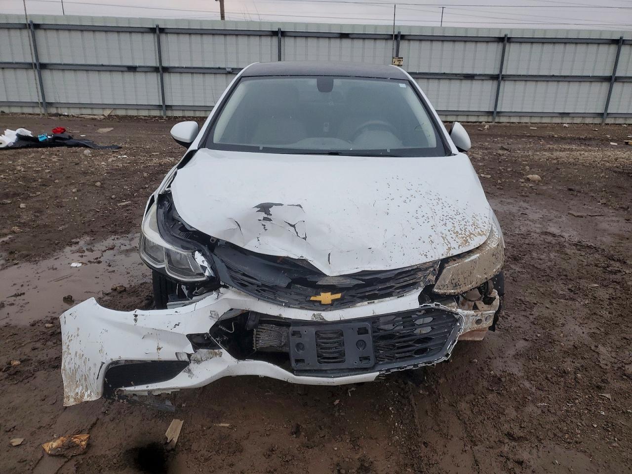 2017 Chevrolet Cruze Ls - Фото 5