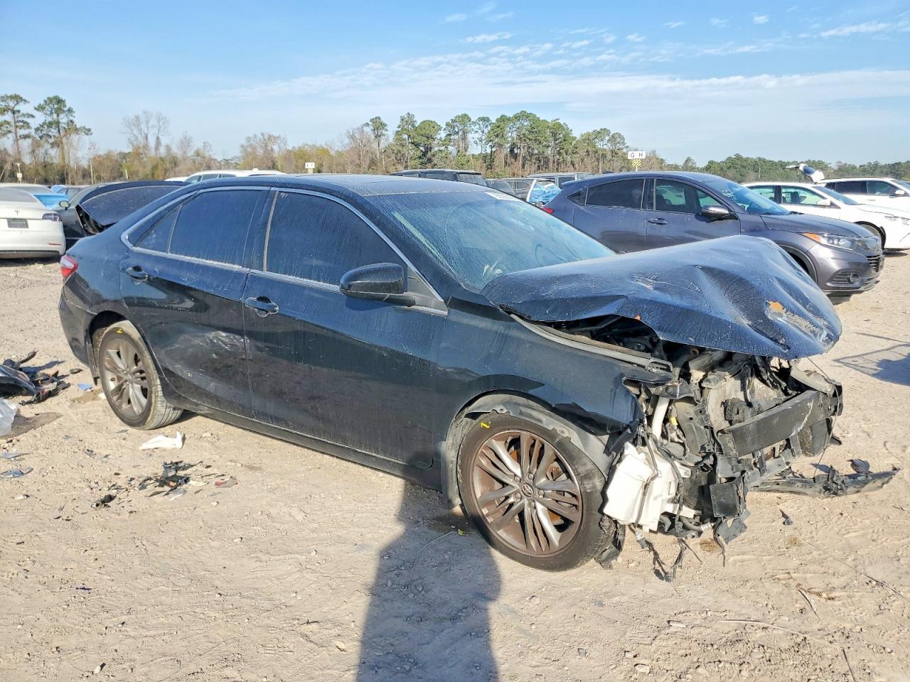 2017 Toyota Camry Le - Фото 4