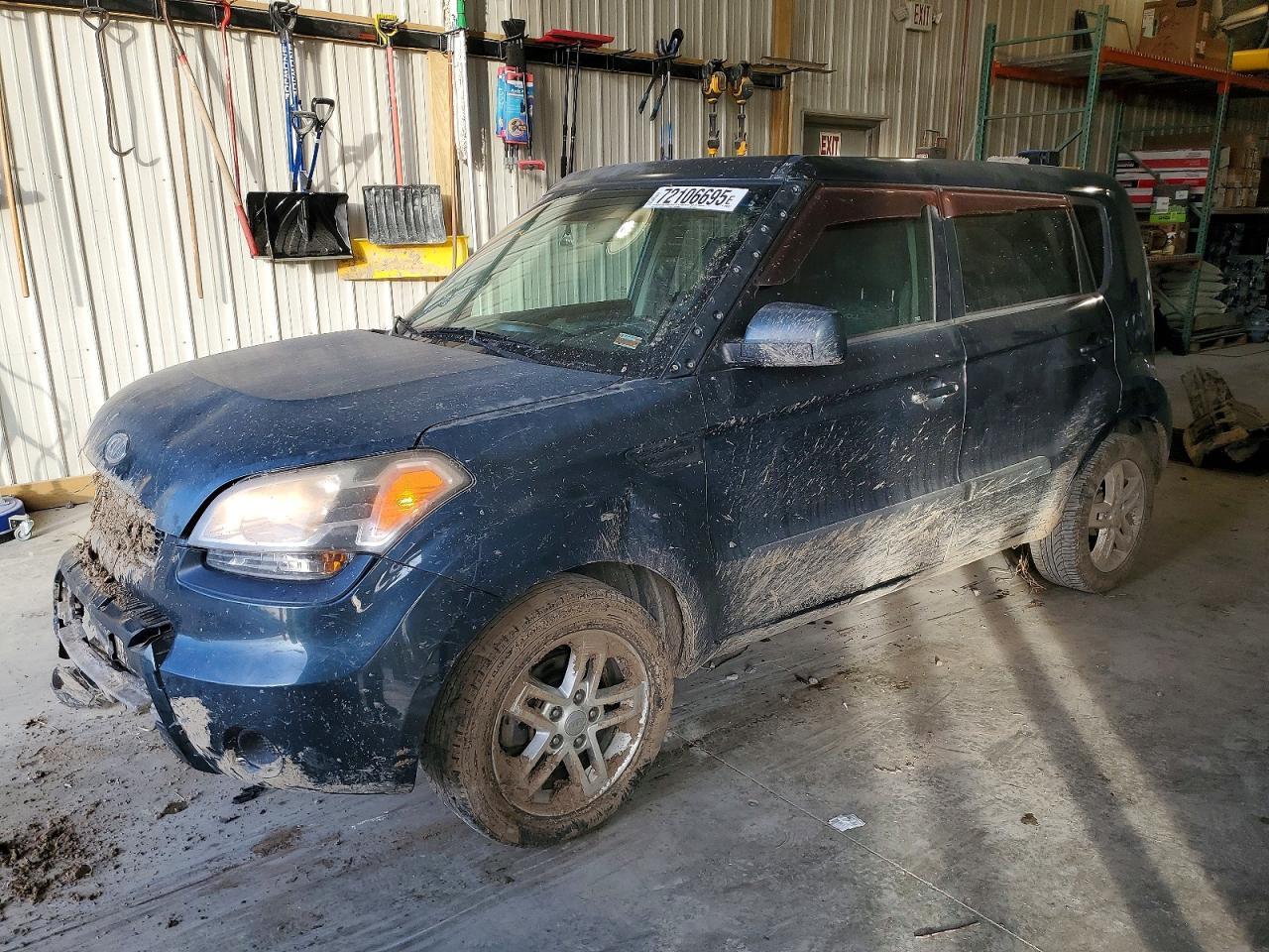 2011 Kia Soul +