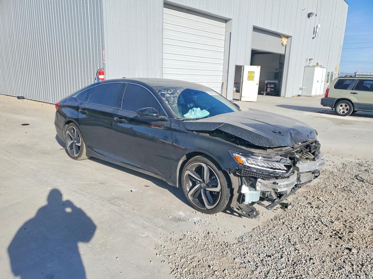 2022 Honda Accord Sport - Image 4