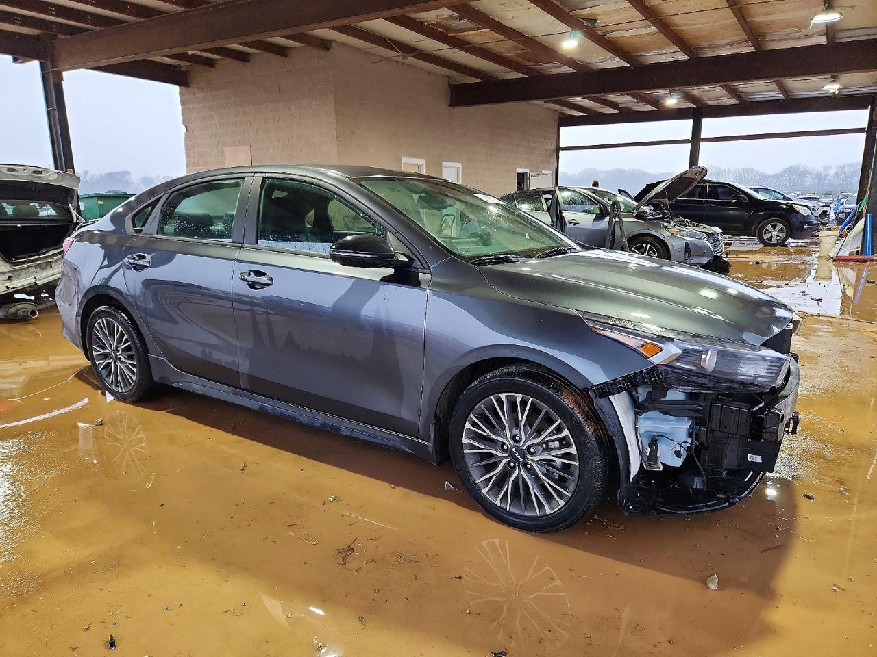 2024 Kia Forte Gt Line - Image 4