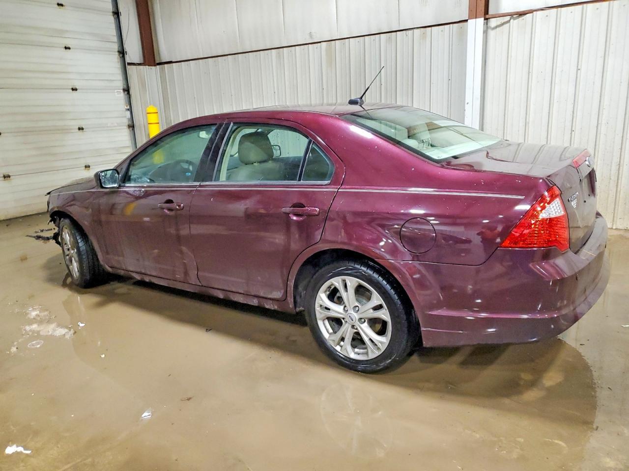 2012 Ford Fusion Se - Фото 2