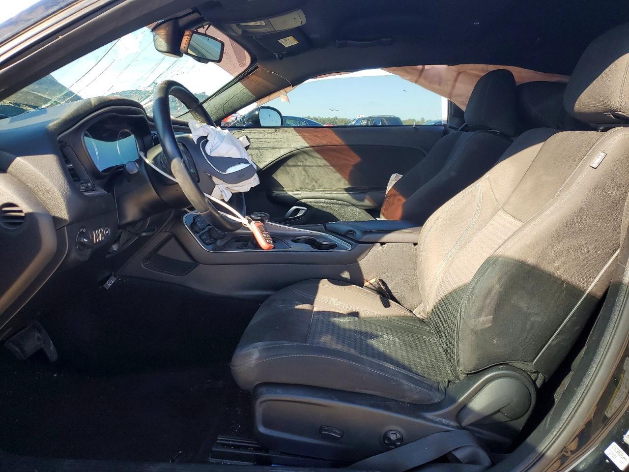 2019 Dodge Challenger Sxt - Image 7