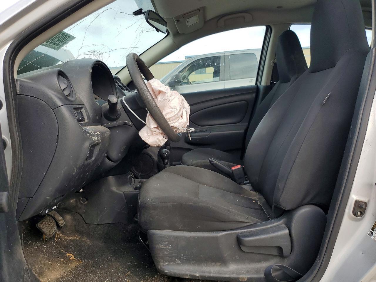 2017 Nissan Versa - Image 7