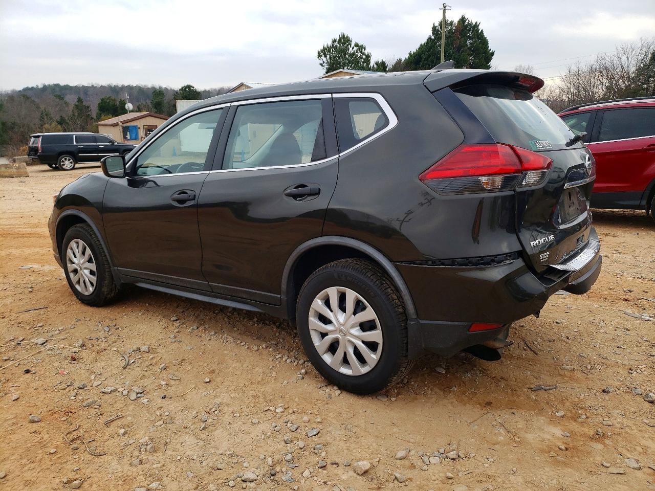 2017 Nissan Rogue S - Фото 2