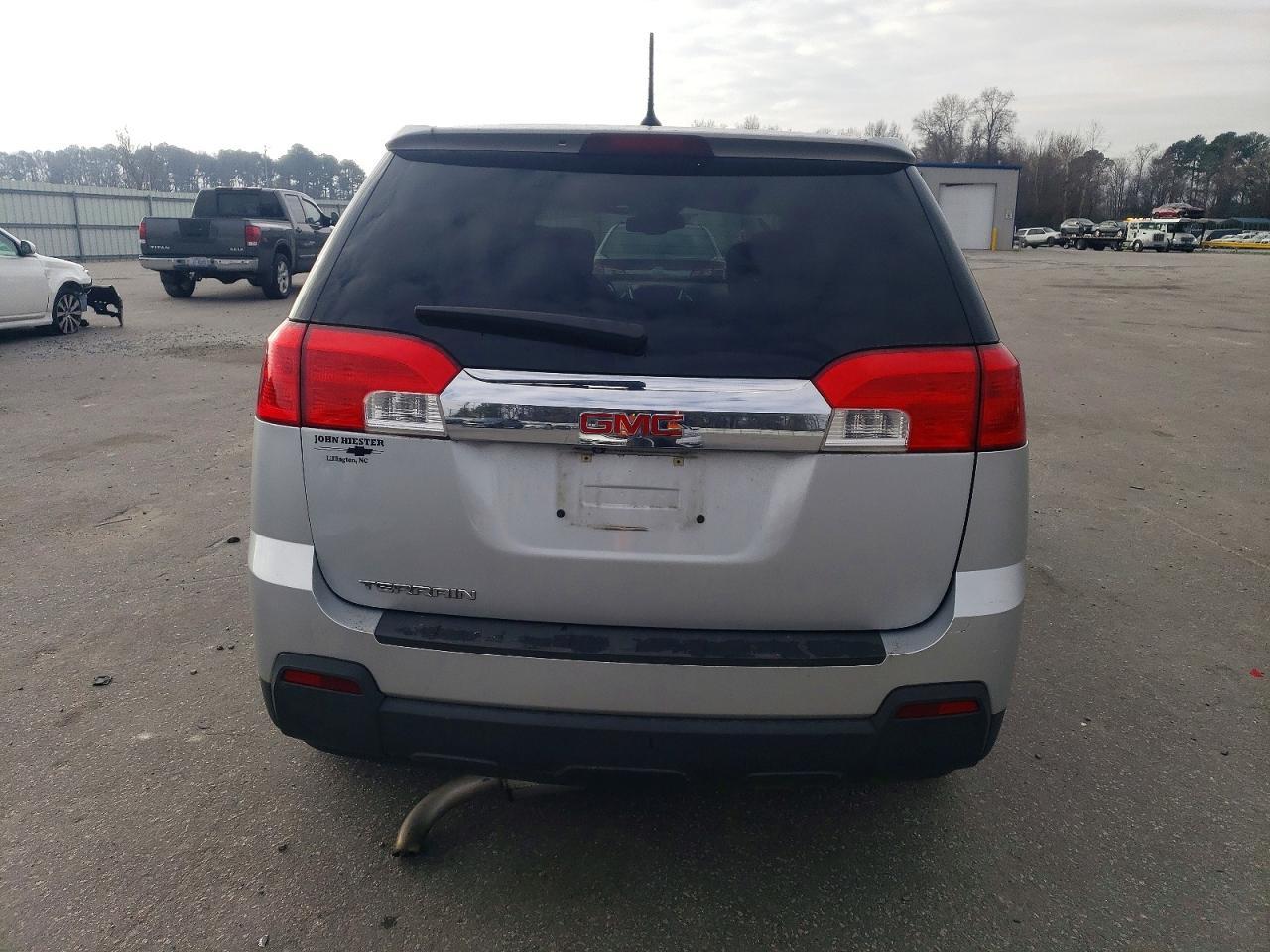 2014 GMC Terrain Sle - Image 6
