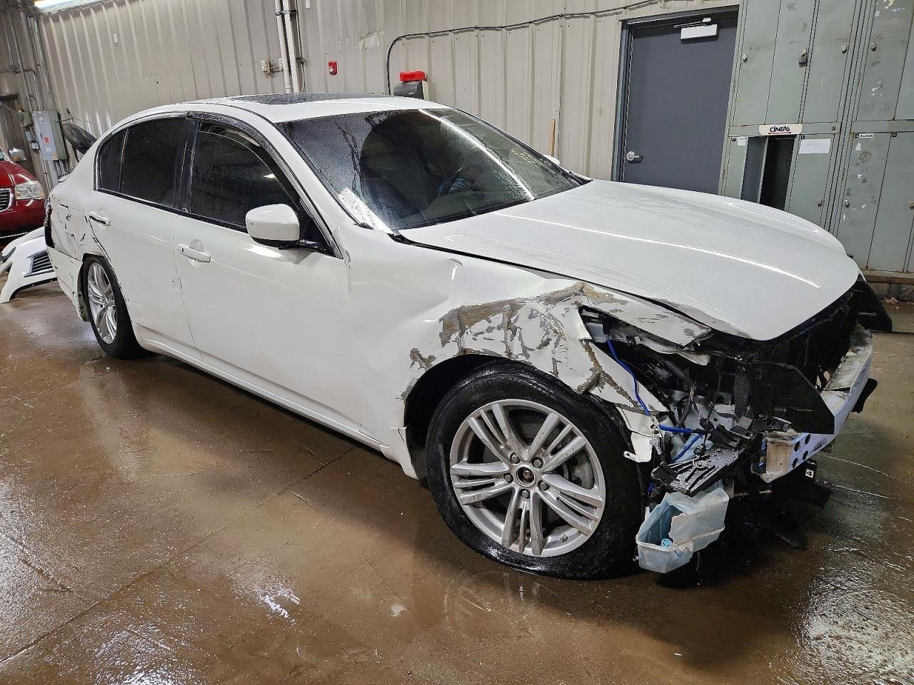 2013 Infiniti G37 - Image 4