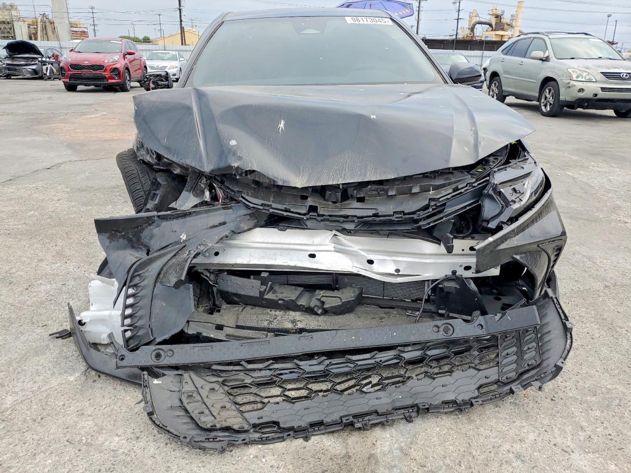 2025 Toyota Camry Xse - Фото 5