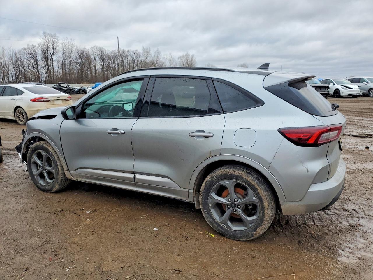 2024 Ford Escape St Line - Фото 2
