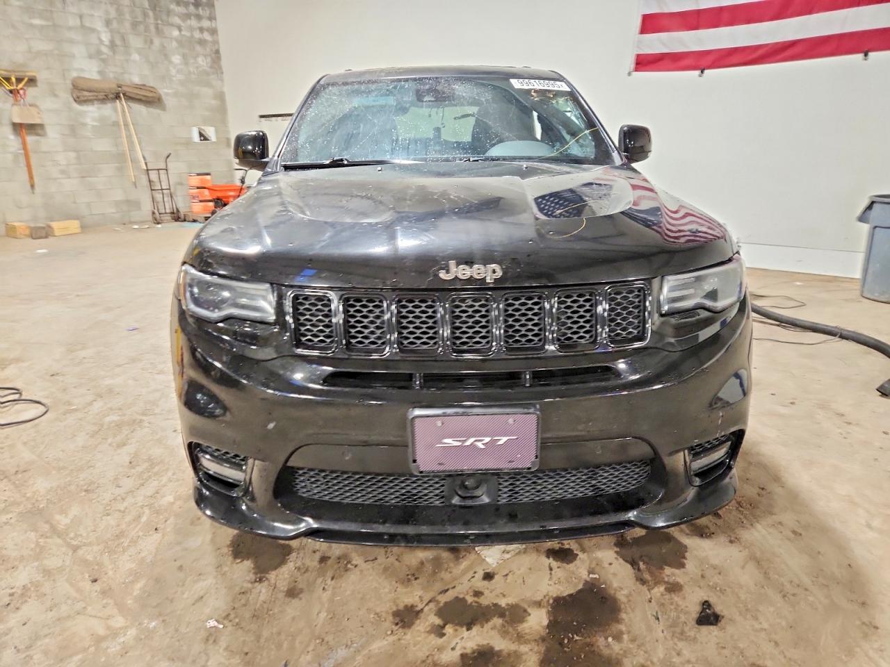 2017 Jeep Grand Cherokee Srt-8 - Image 5