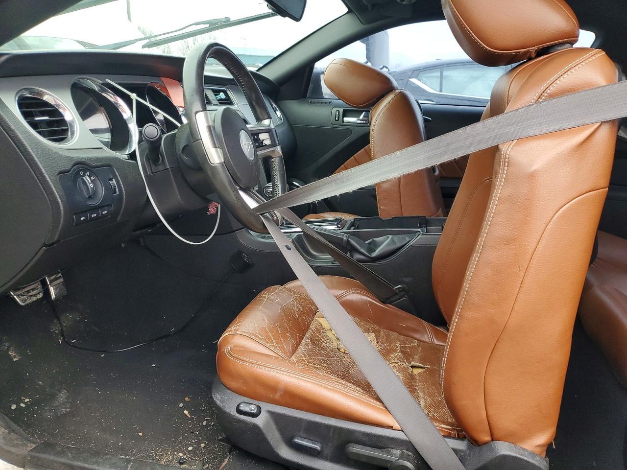 2010 Ford Mustang - Фото 7