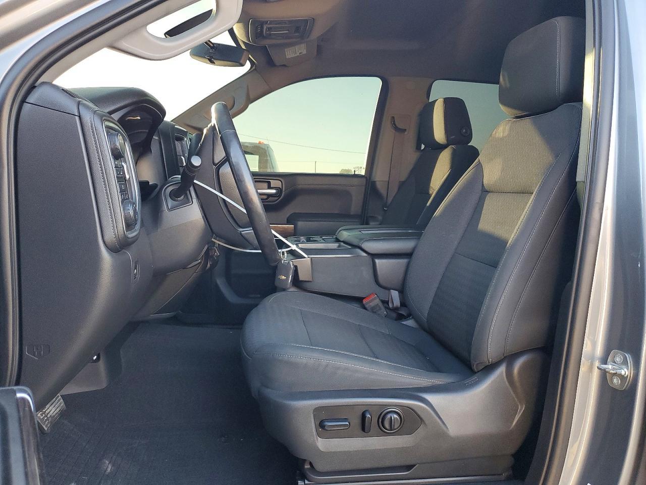 2020 Chevrolet Silverado K1500 Lt - Фото 7