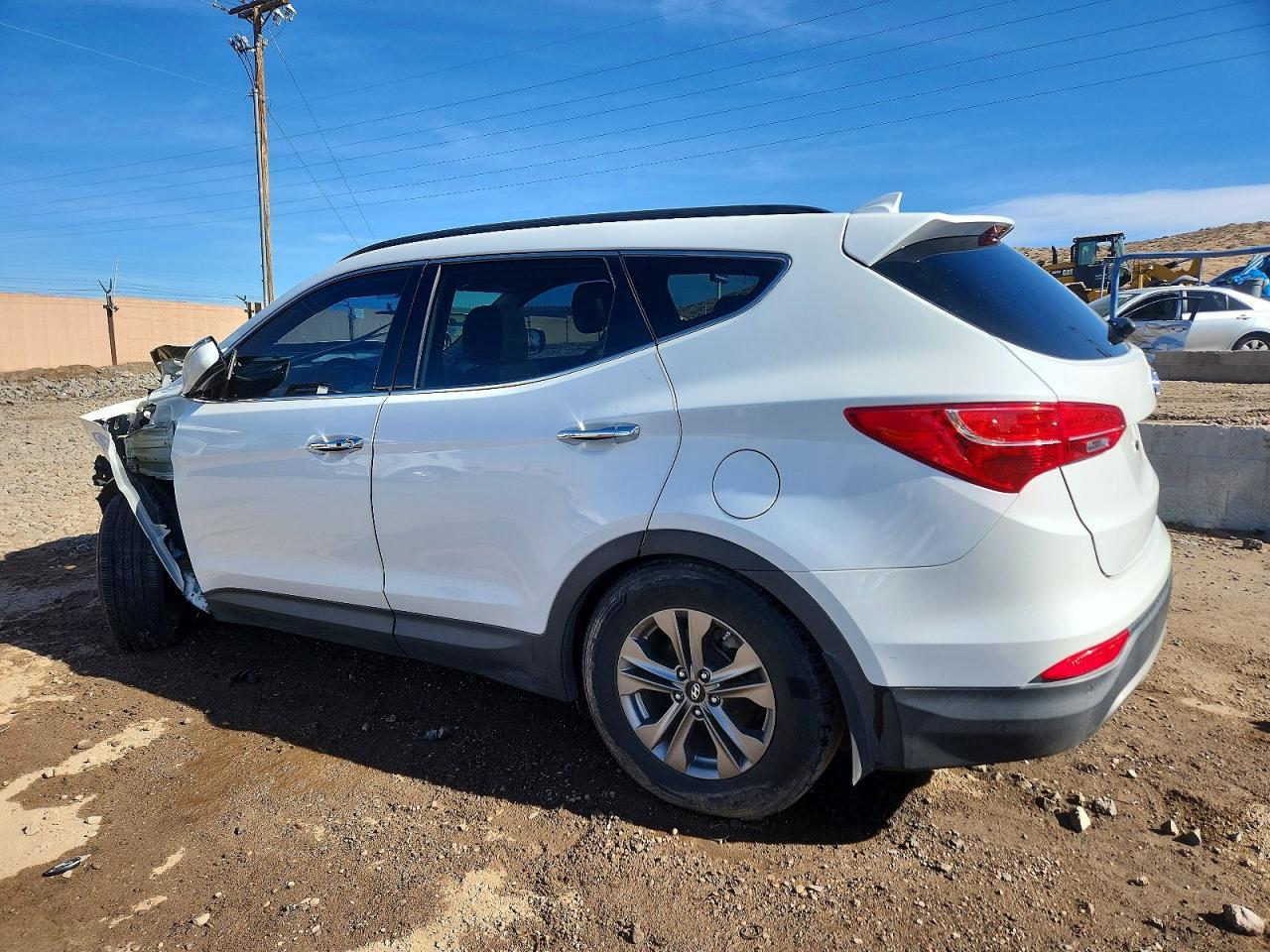 2015 Hyundai Santa Fe Sport 2.4L - Фото 2