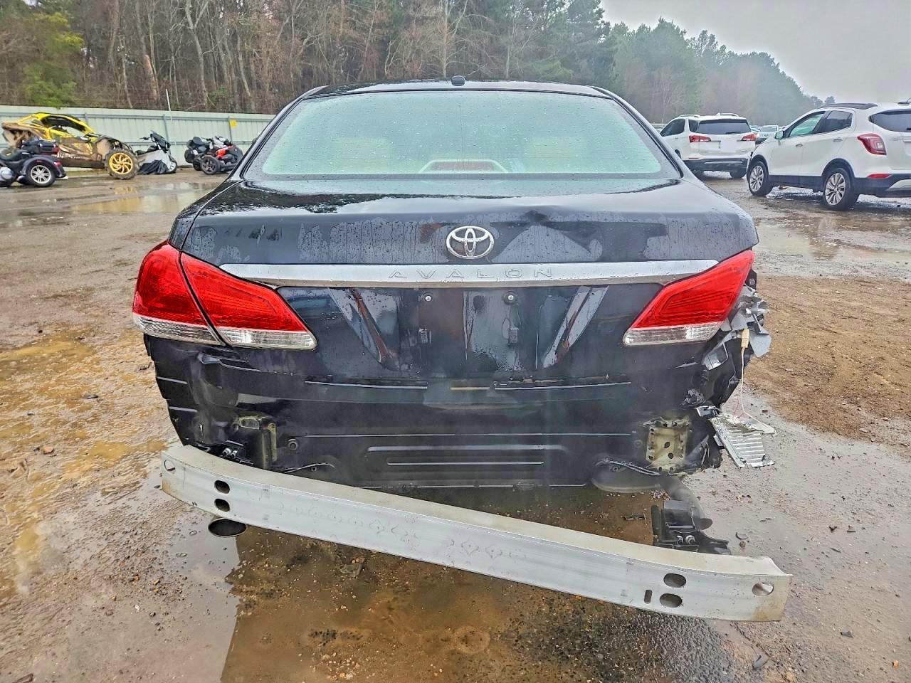 2011 Toyota Avalon Base - Image 6