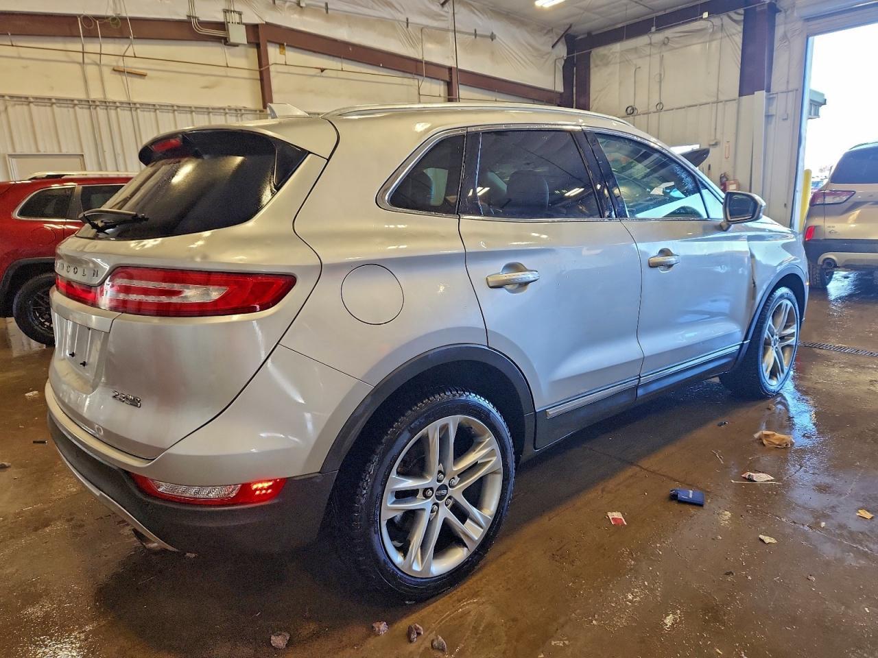 2016 Lincoln Mkc Reserve - Image 3