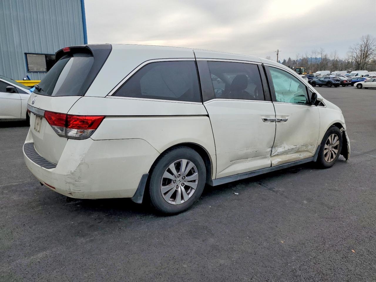 2015 Honda Odyssey Exl - Image 3