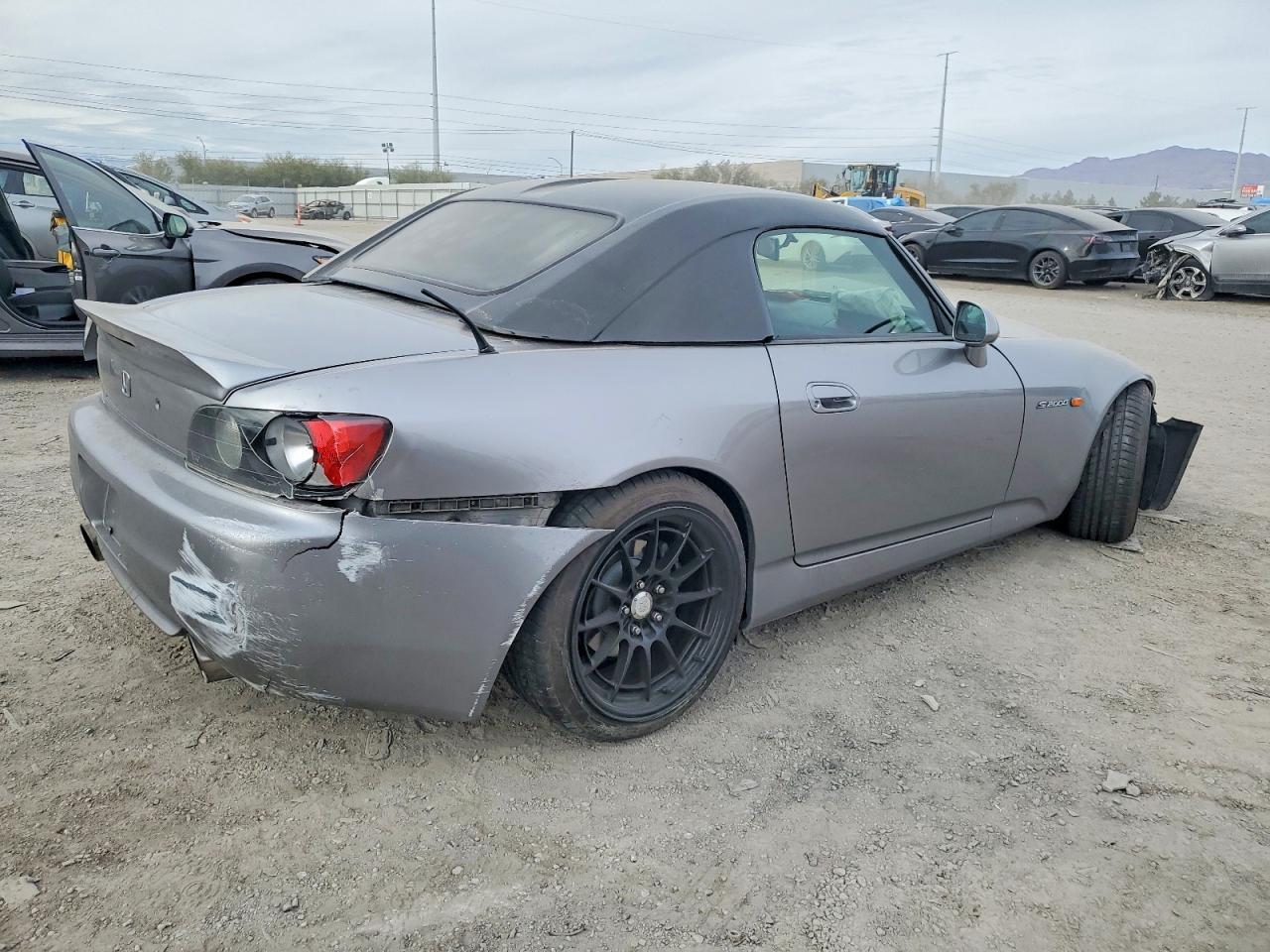 2000 Honda S2000 - Фото 3