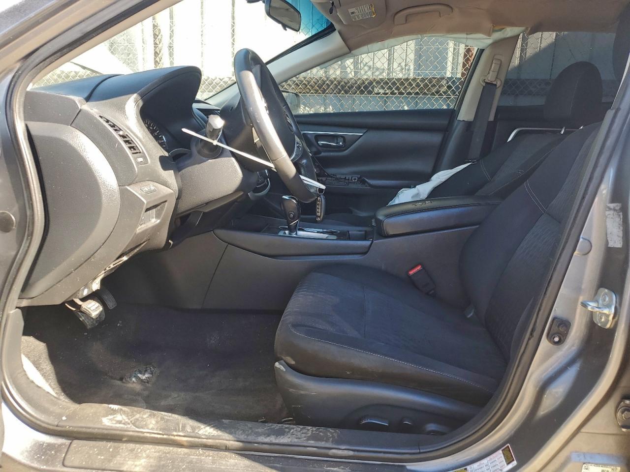 2018 Nissan Altima 2.5 - Image 7