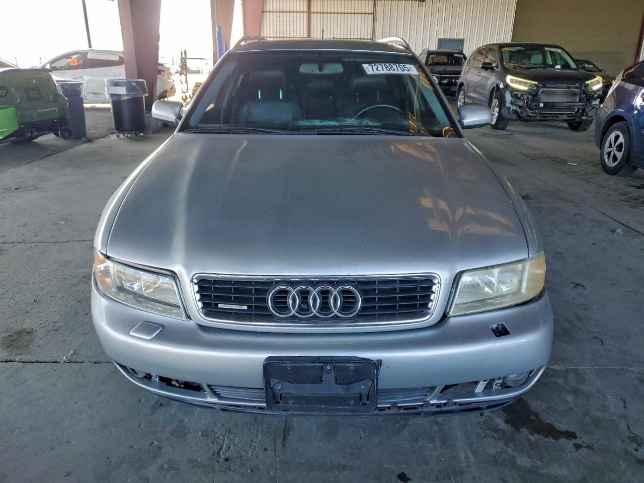 2001 Audi A4 2.8 Avant Quattro - Фото 5