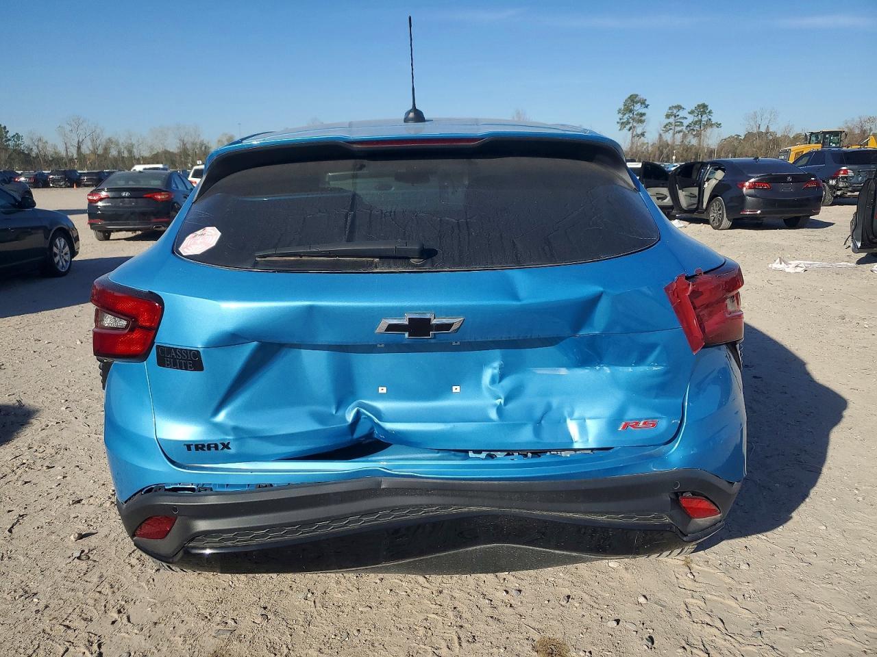 2025 Chevrolet Trax 1Rs - Image 6