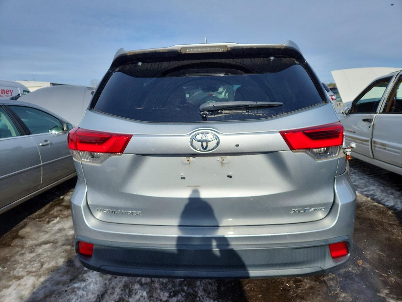 2017 Toyota Highlander Xle - Фото 6