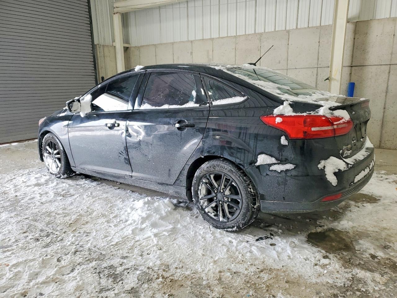 2016 Ford Focus Se - Фото 2