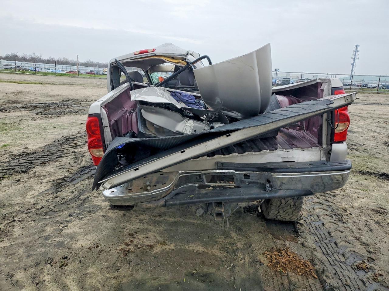 2006 GMC New Sierra K1500 - Фото 6