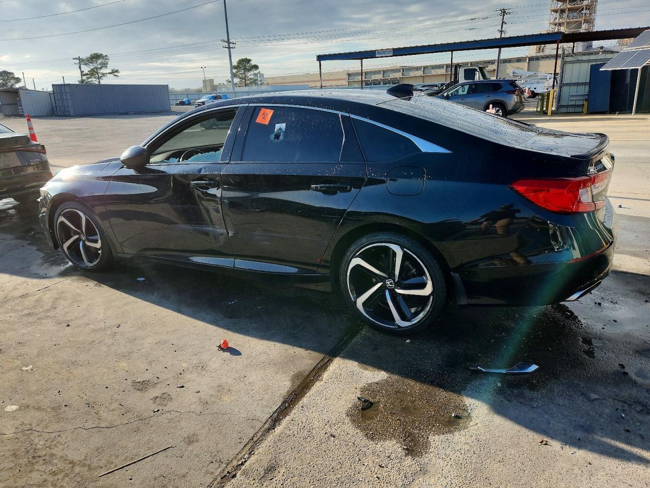 2020 Honda Accord Sport - Image 2