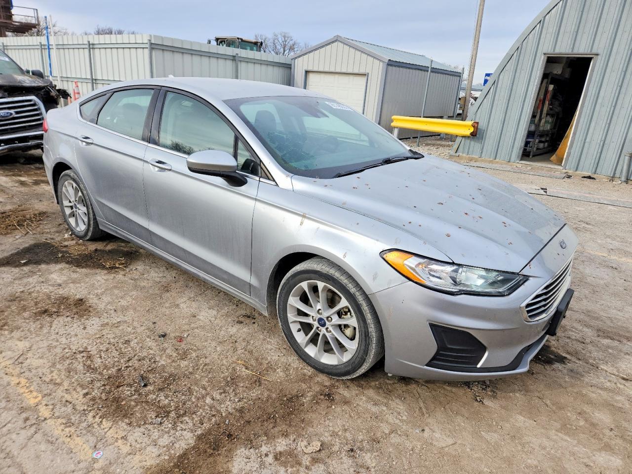 2020 Ford Fusion Se - Image 4