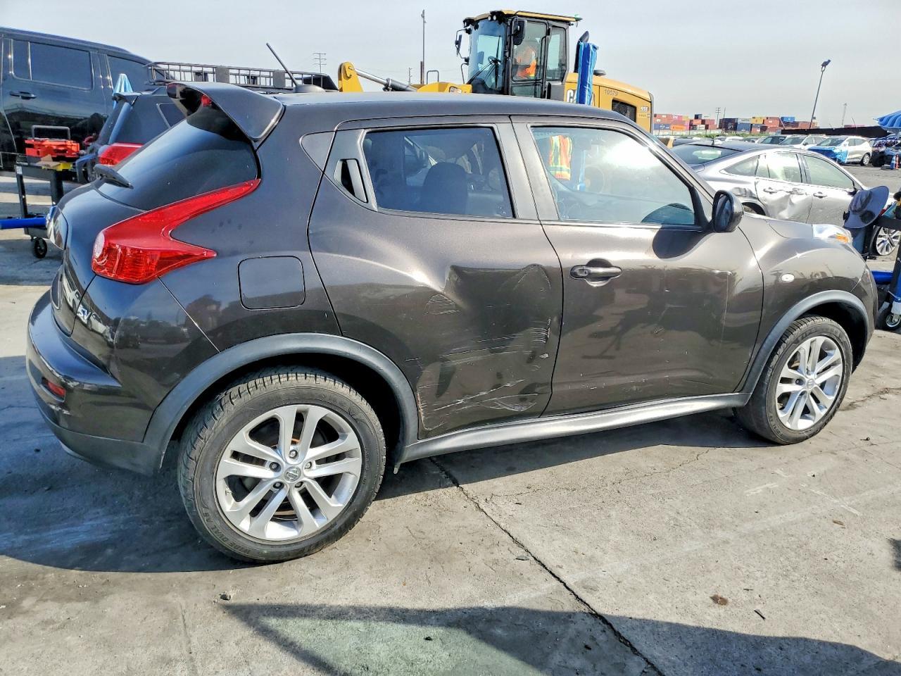 2011 Nissan Juke S - Фото 3