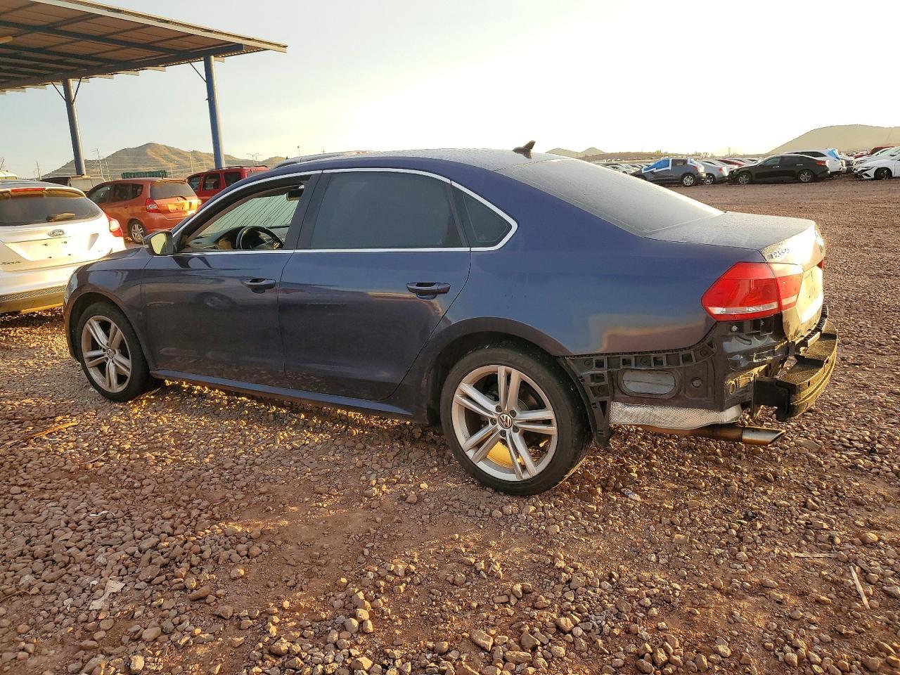 2014 Volkswagen Passat Se - Фото 2