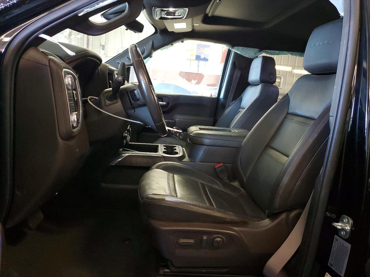 2022 GMC Sierra K2500 Denali - Image 7