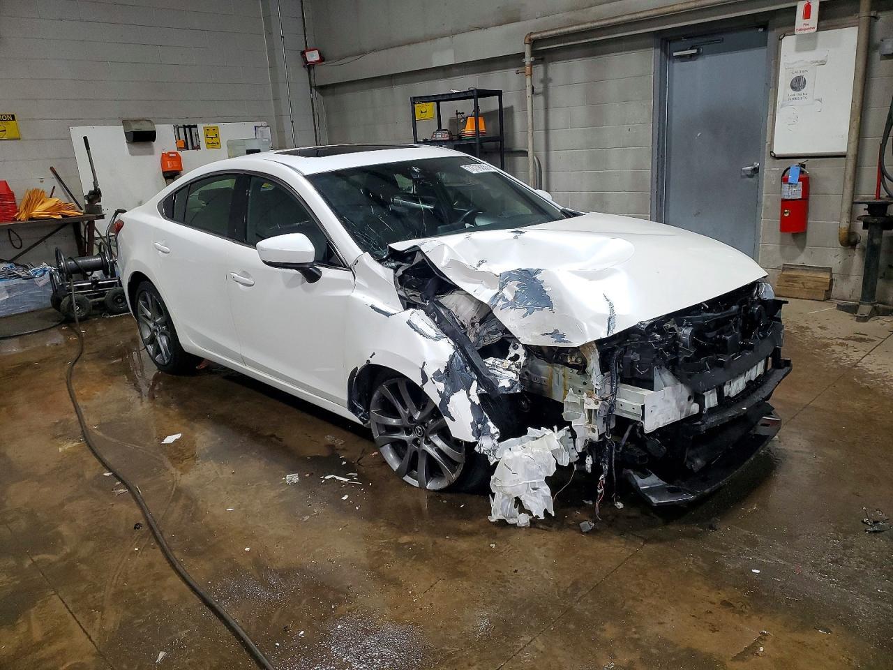 2017 Mazda 6 Grand Touring - Фото 4