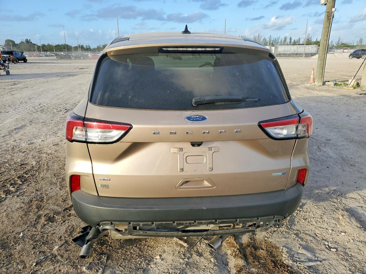 2020 Ford Escape Se - Фото 6