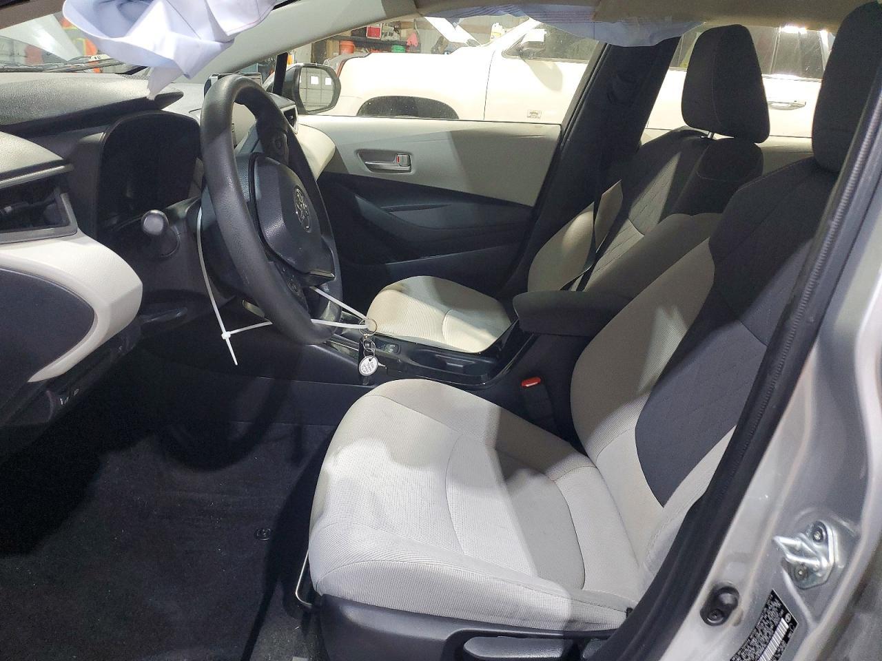 2020 Toyota Corolla Le - Фото 7