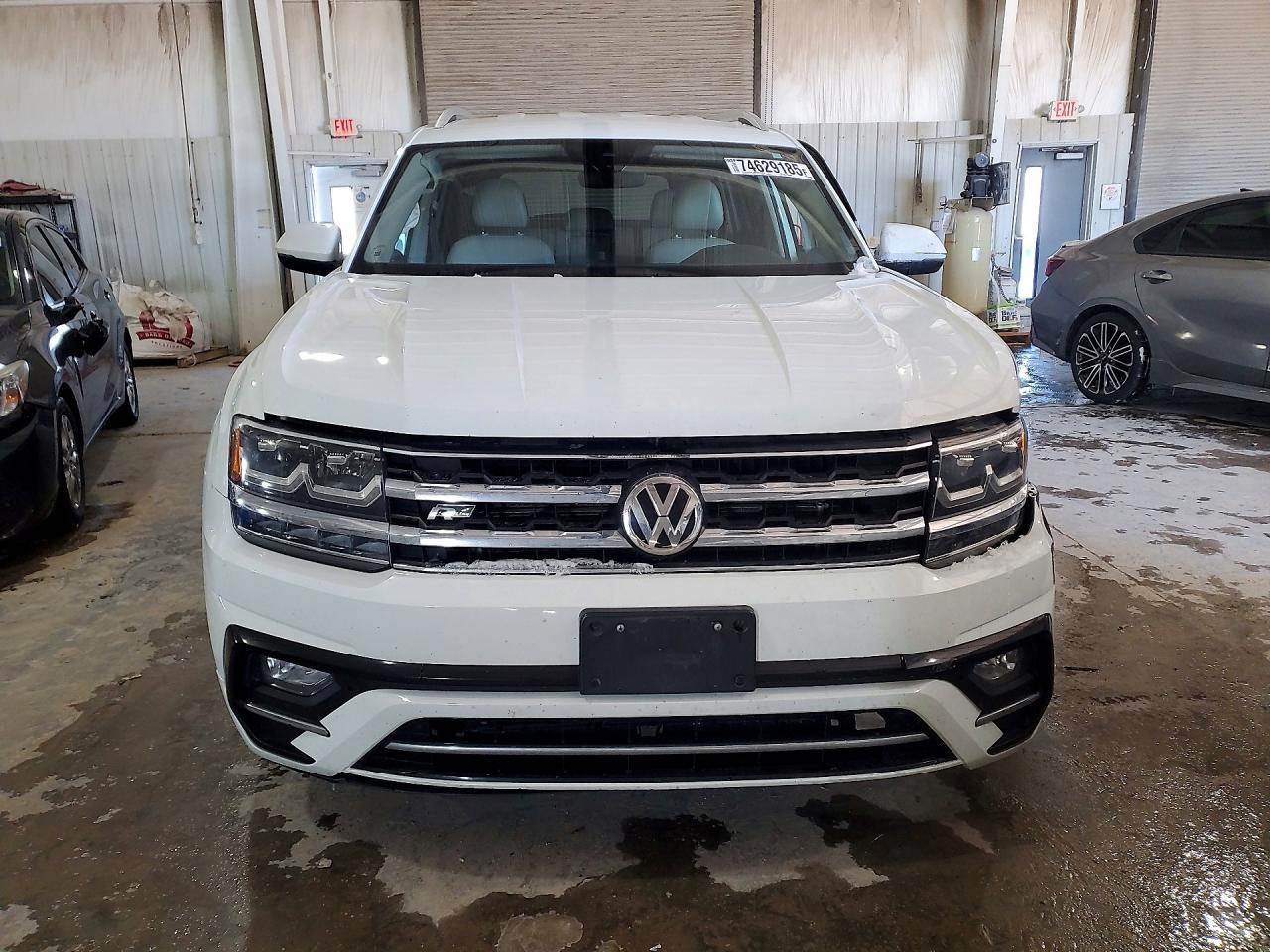 2018 Volkswagen Atlas Se - Image 5