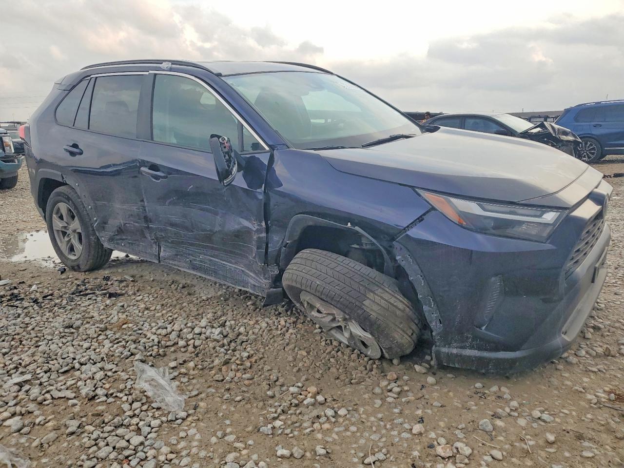 2024 Toyota Rav4 Xle - Фото 4