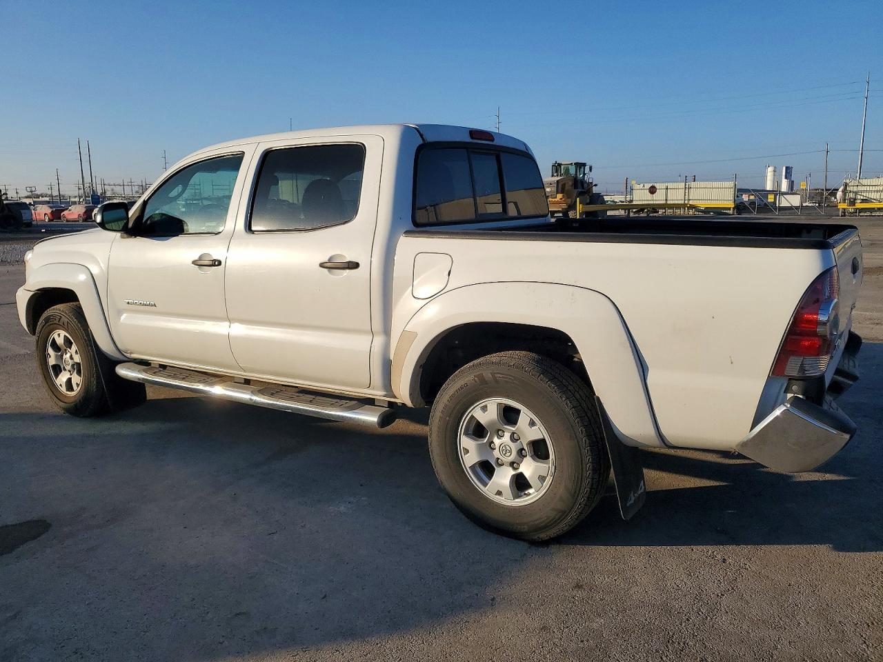 2013 Toyota Tacoma Double Cab - Фото 2