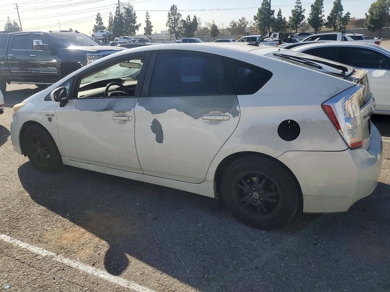 2010 Toyota Prius - Фото 2