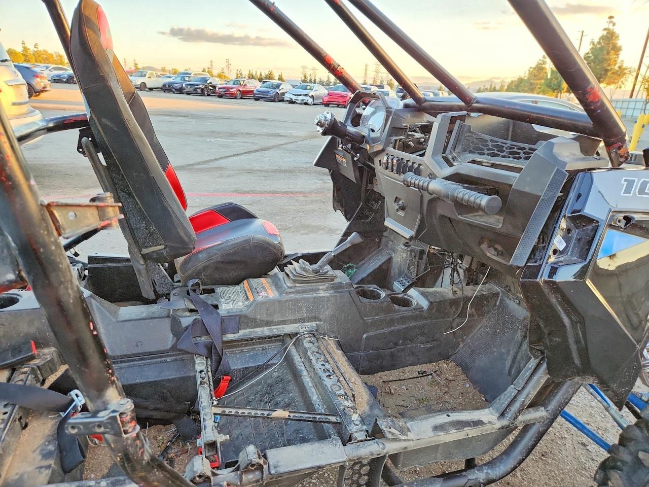 2022 Polaris Rzr 1000 Utility Vehicle - Image 5