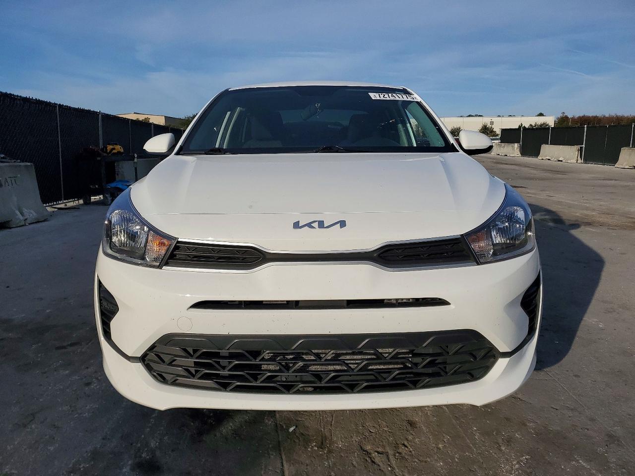 2023 Kia Rio Lx - Фото 5