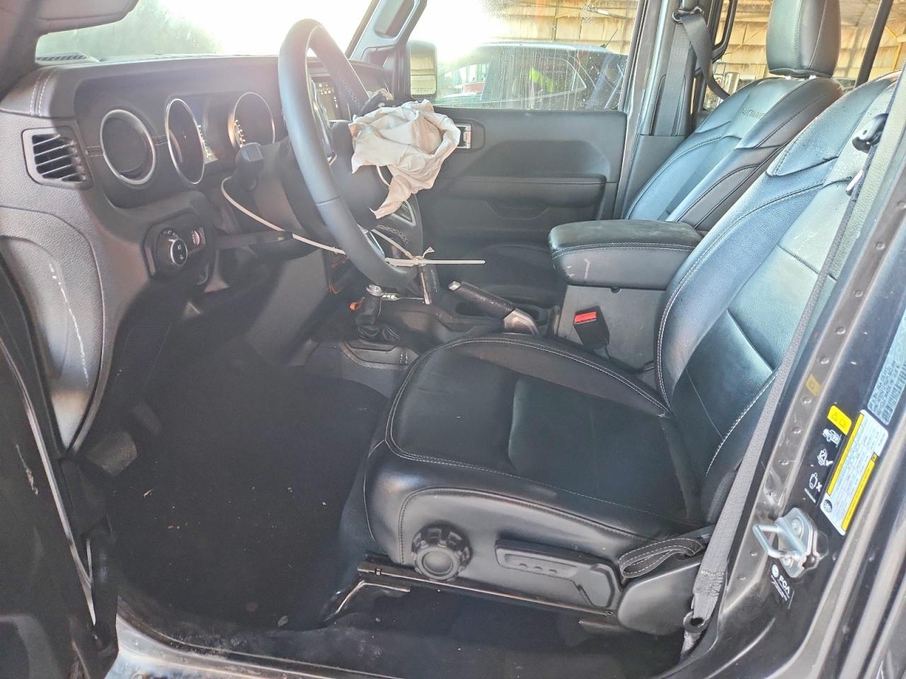 2023 Jeep Gladiator Overland - Image 7