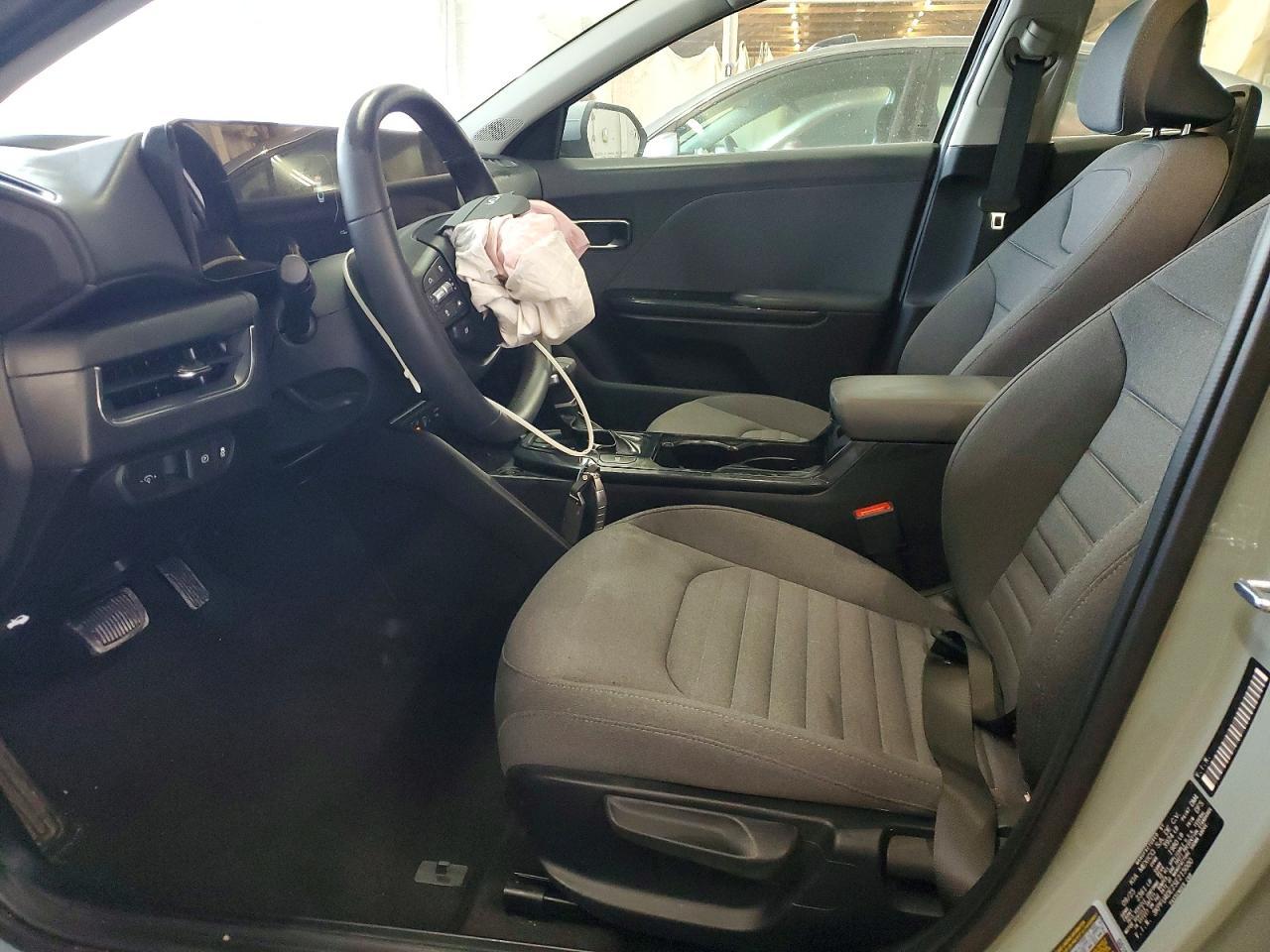 2025 Kia K4 Ex - Фото 7