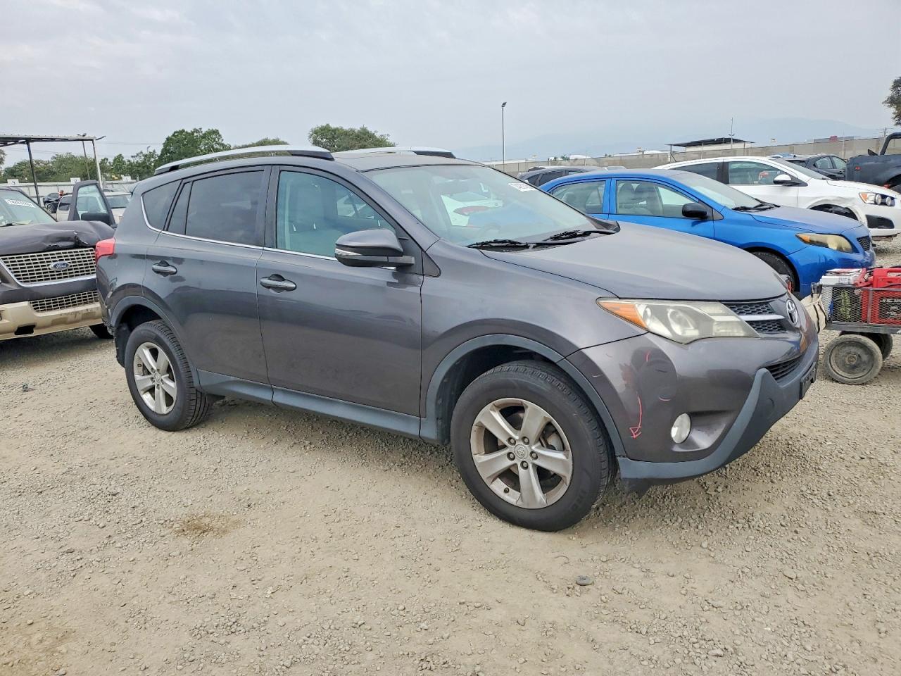 2013 Toyota Rav4 Xle - Фото 4