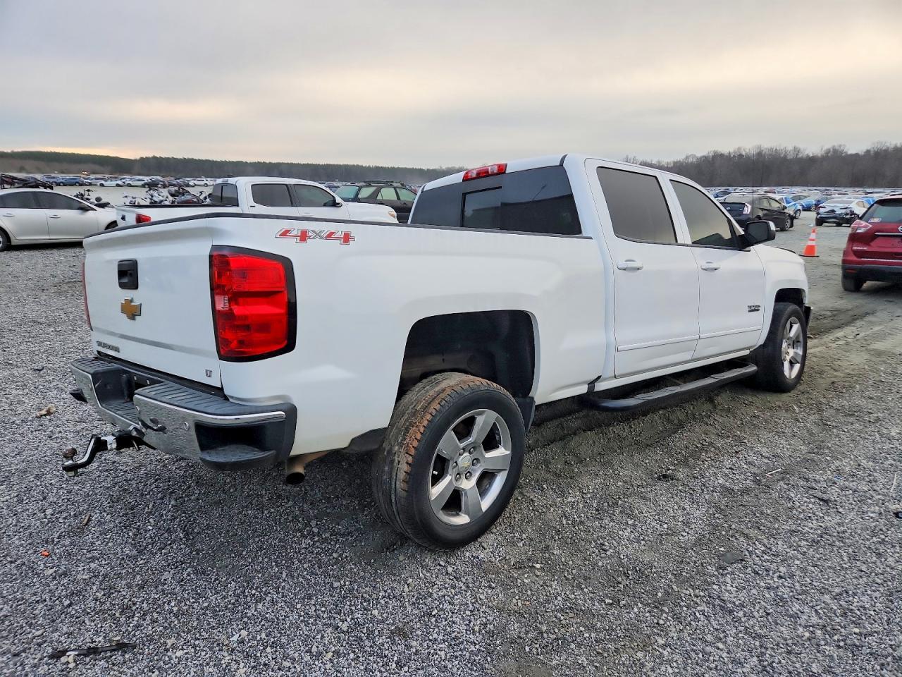 2016 Chevrolet Silverado K1500 Lt - Фото 3